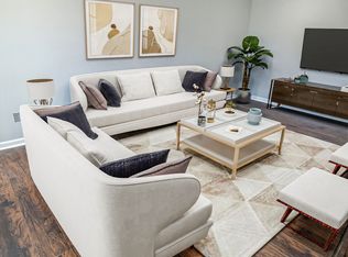 40 S Orange Ave, Newark, NJ 07103