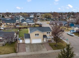 11418 W McGraw Dr, Nampa, ID 83651