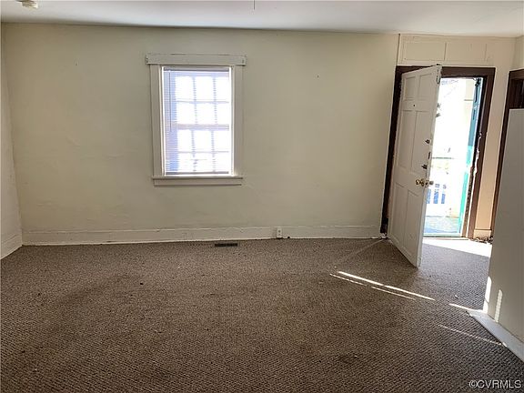 5th image of 2228 Cedar St