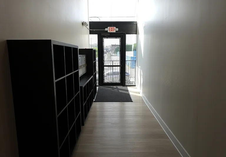 1901 E Willard St #103 — Photo 28