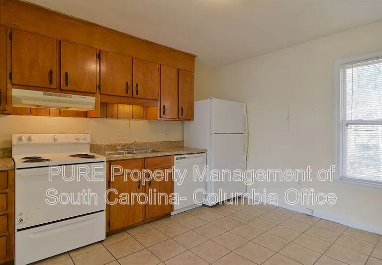 121 Beatty Downs Rd #C — Photo 9