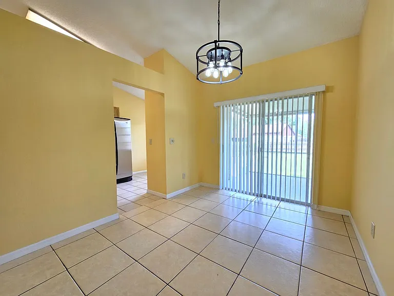 4733 N Dawnmeadow Ct — Photo 15