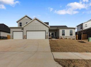 1610 Bristol Ln, Centerton, AR 72719