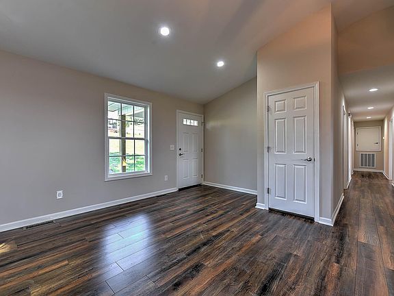 5th image of 1705 Sevier Terrace Dr