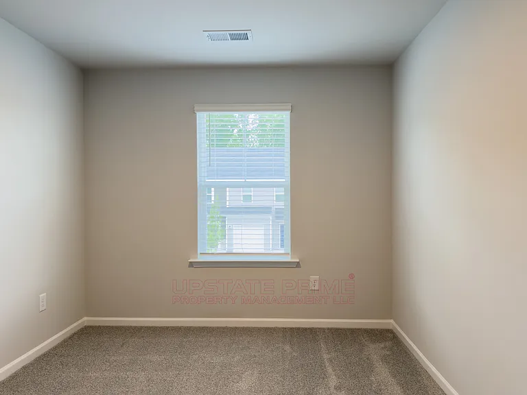 167 Randwick Ln — Photo 14