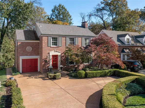 270 Parkland Ave, Saint Louis, MO 63122