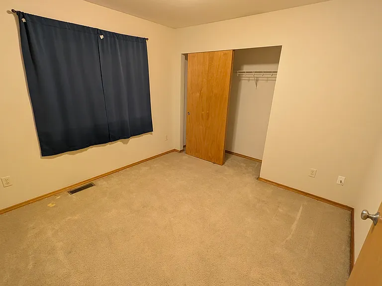4446 Knorr Ct — Photo 23