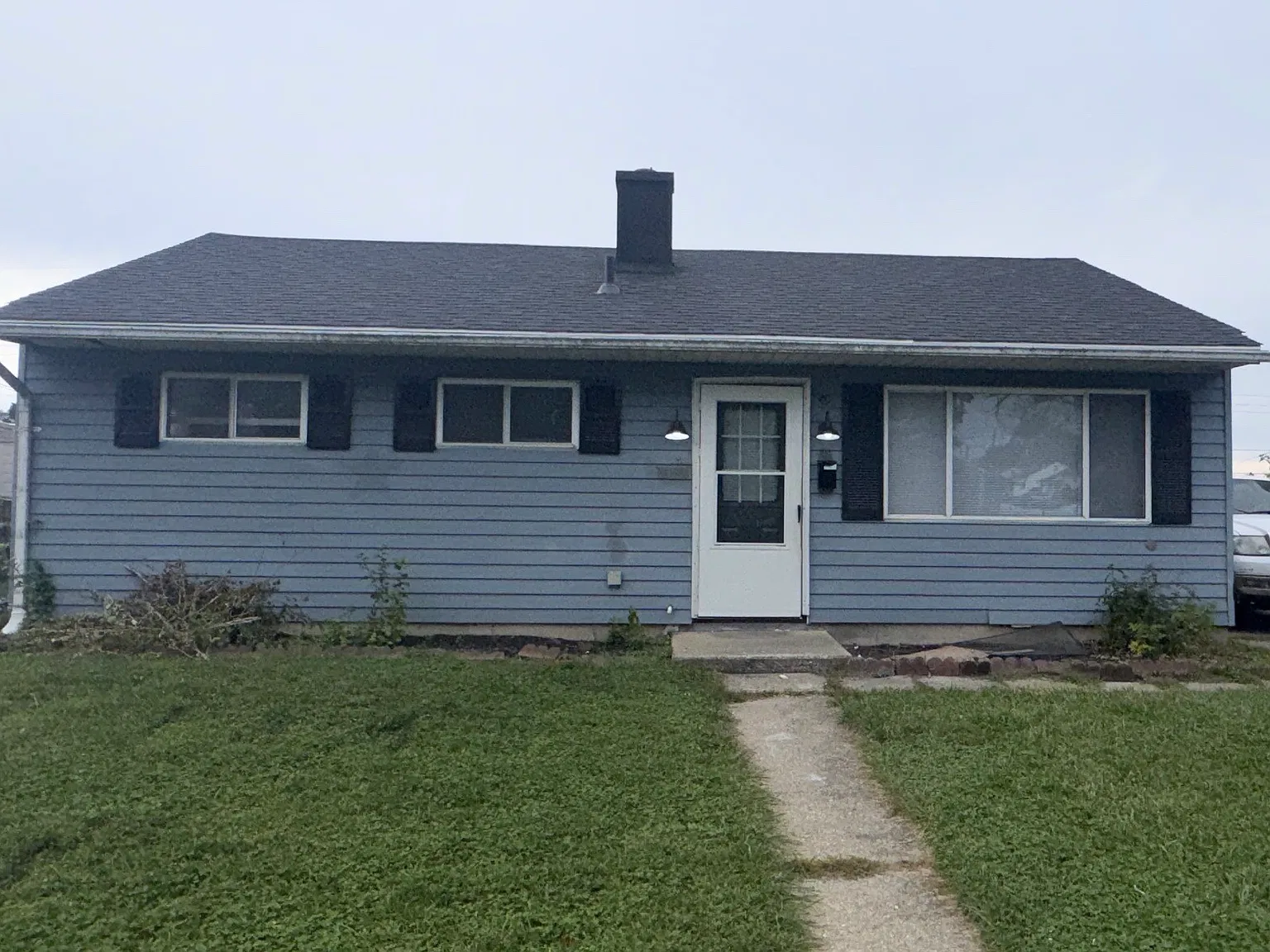 49 Westport Dr — Photo 1