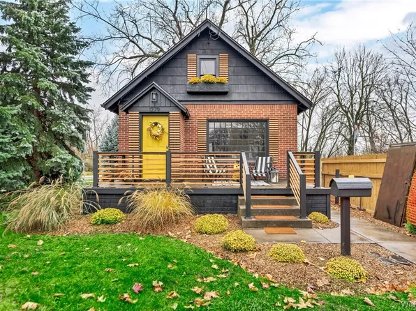 1279 Walden Ave, Buffalo, NY 14211