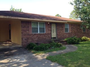 810 E 3rd Ave, Cordele, GA 31015