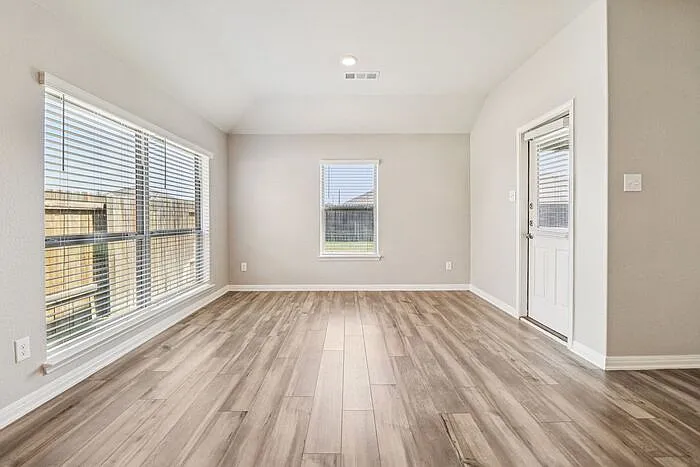 127 Crimson Cir — Photo 11