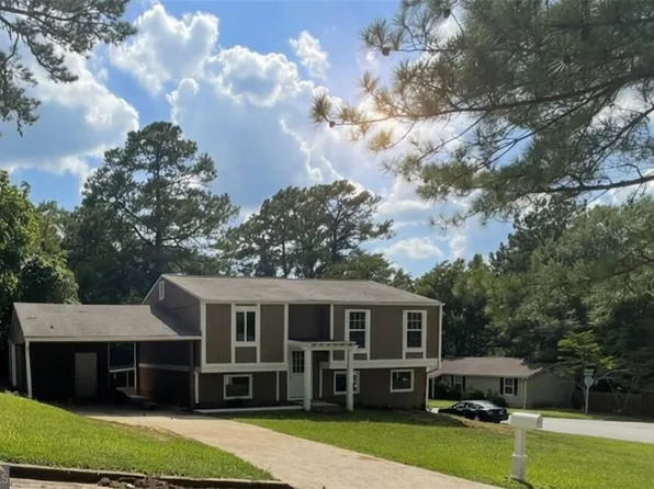 4941 Isle Royal Ct, Stone Mountain, GA 30088