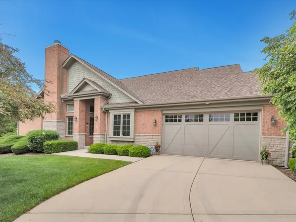 20400 Mackinac Point Dr, Frankfort, IL 60423