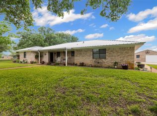 6807 Texas St, Walnut Springs, TX 76690