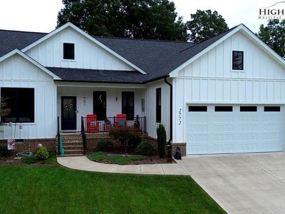 2772 Emperor Street, Claremont, NC, 28610