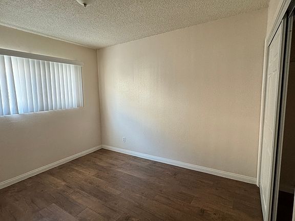 4th image of 4715 Live Oak St APT 20