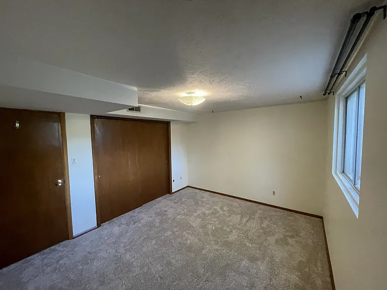 2410 Chama Ave — Photo 10