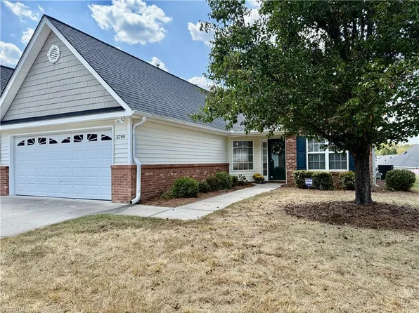 5709 Creek Bed Ln, High Point, NC 27265