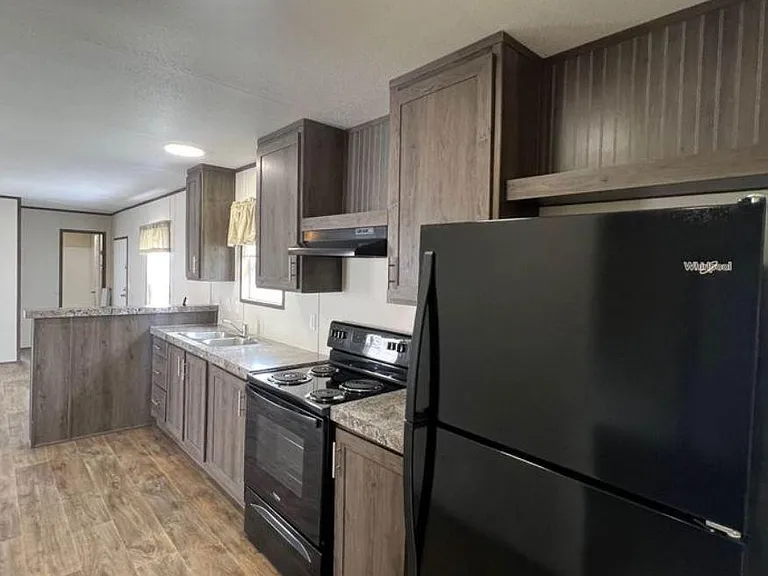 165 Zain Ln — Photo 3