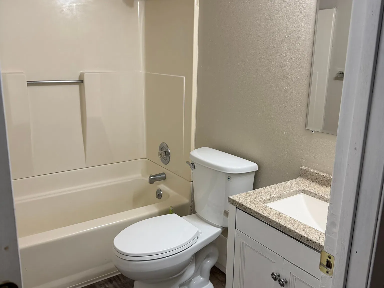 533 N Wayland Ave, Sioux Falls SD 57103 — Photo 4