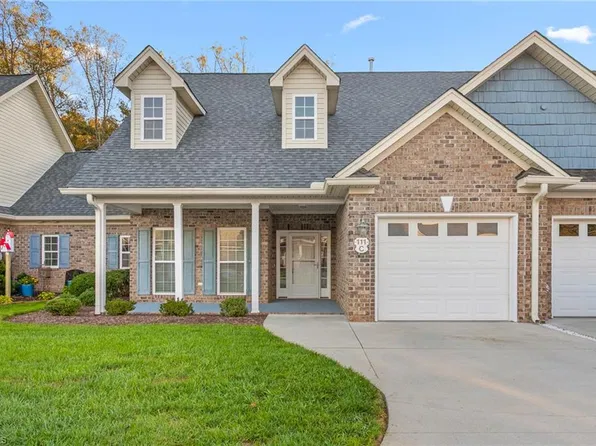 111 Sanderlyn Ct APT C, Eden, NC 27288