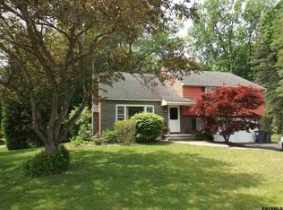 185 Stage Rd, Ballston Lake, NY 12019