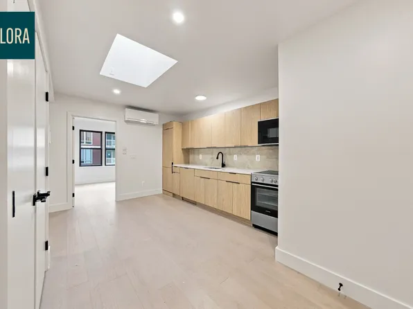 310 E 12th St, New York, NY