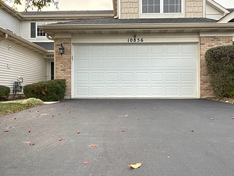 10856 Cape Cod Ln #10856 — Photo 1