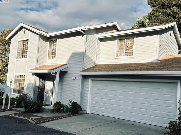 801 Adams Ct, Pinole, CA 94564