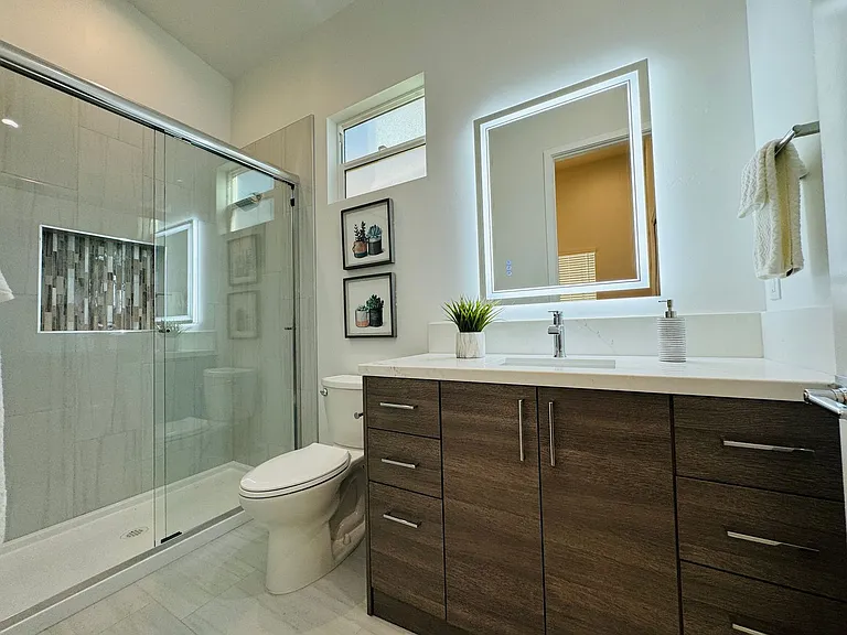 Brand New 2bd/2ba Residence Available Near North Park! — Photo 9