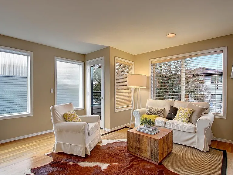 9501 Roosevelt Way NE #C — Photo 6