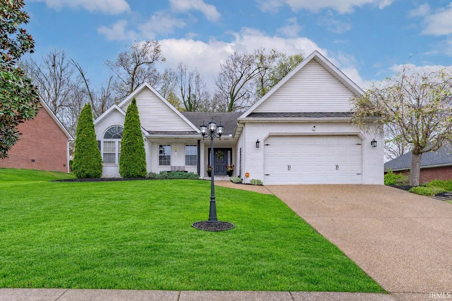 8848 Clear Creek Dr photo 1