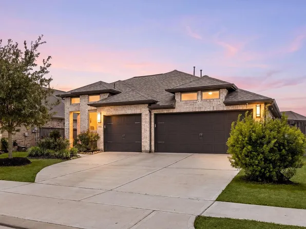2122 Germander Ln, Brookshire, TX 77423