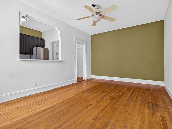 3rd image of 229 Kelton St APT 10