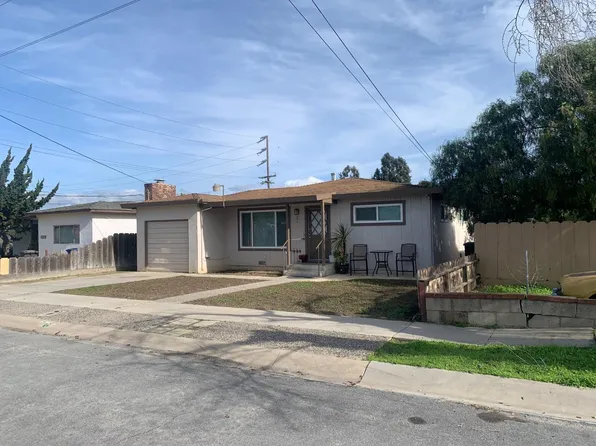 244 6th St, Greenfield, CA 93927