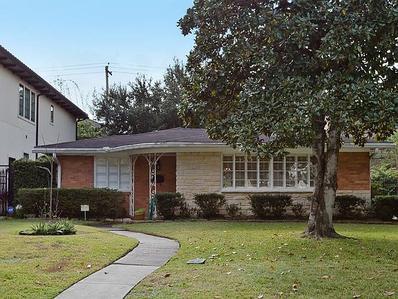 3rd image of 3611 Glen Haven Blvd