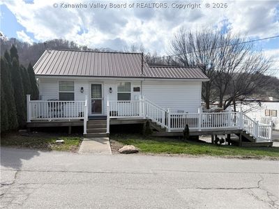 690 Hopkins Ave, Danville, WV, 25053