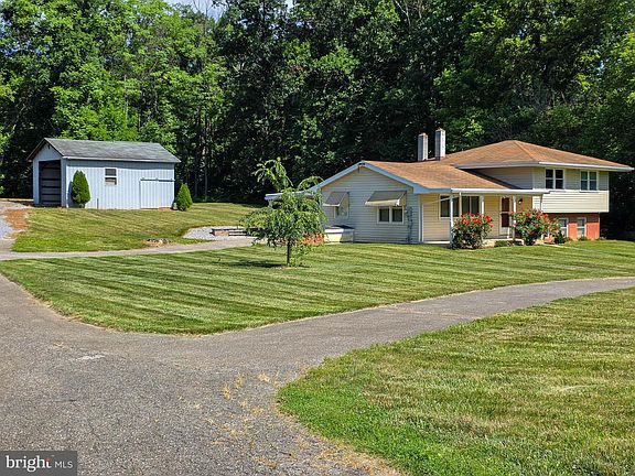 2nd image of 8522 Neck Rd