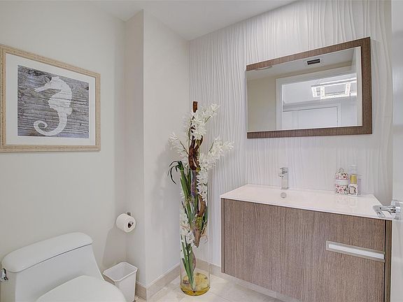 5th image of 1600 S Ocean Boulevard #1102
