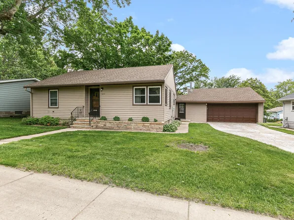 123 12th Ave N, Waite Park, MN 56387