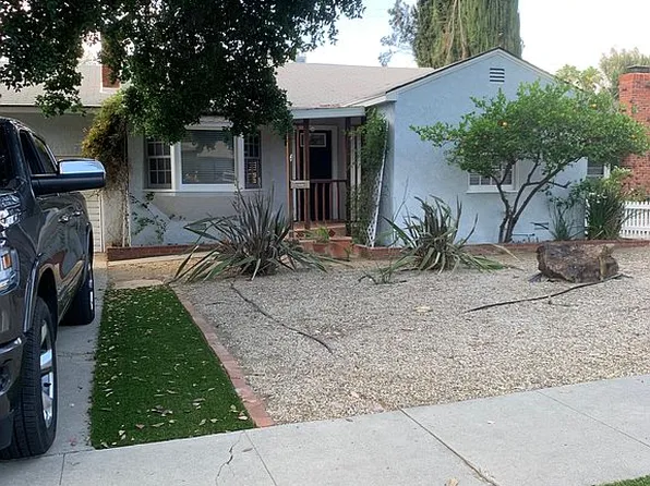 21221 San Miguel St, Woodland Hills, CA 91364