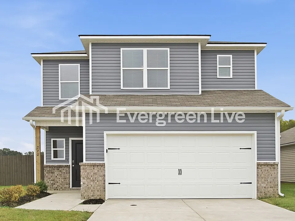 220 Clear Creek Dr