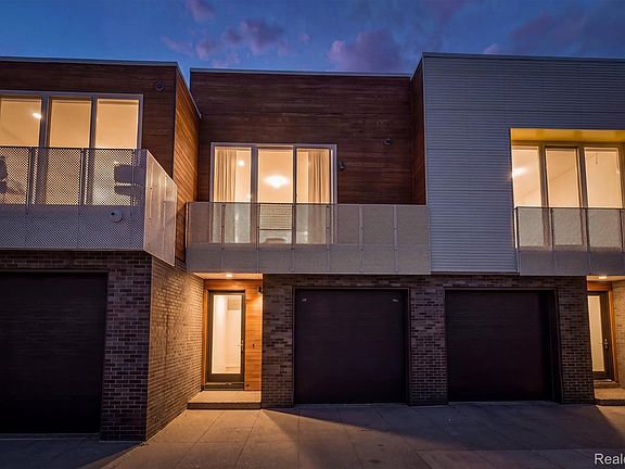 2nd image of 2828 John R St #57