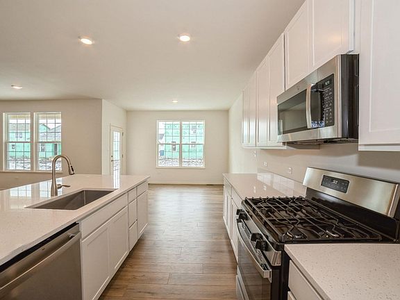 3rd image of 10077 W 144th Ct