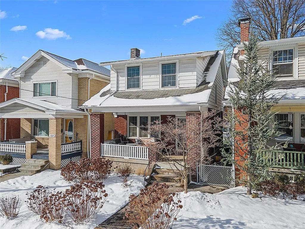 1119 Chislett St photo 1