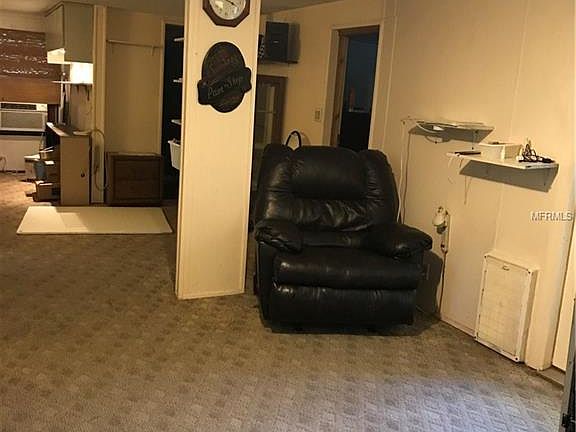 4th image of 18724 16th Ave