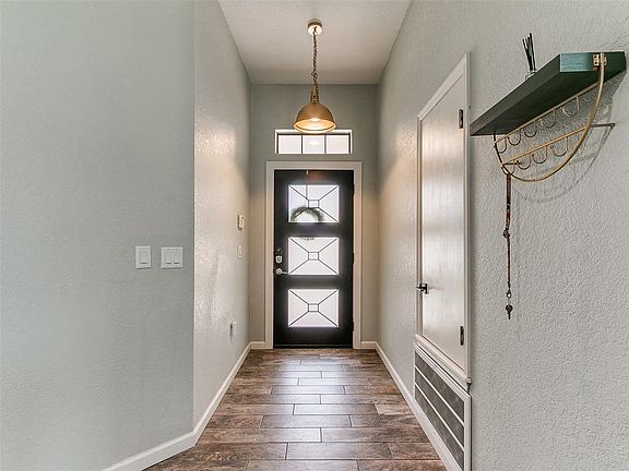 4th image of 3917 Ripple Ave