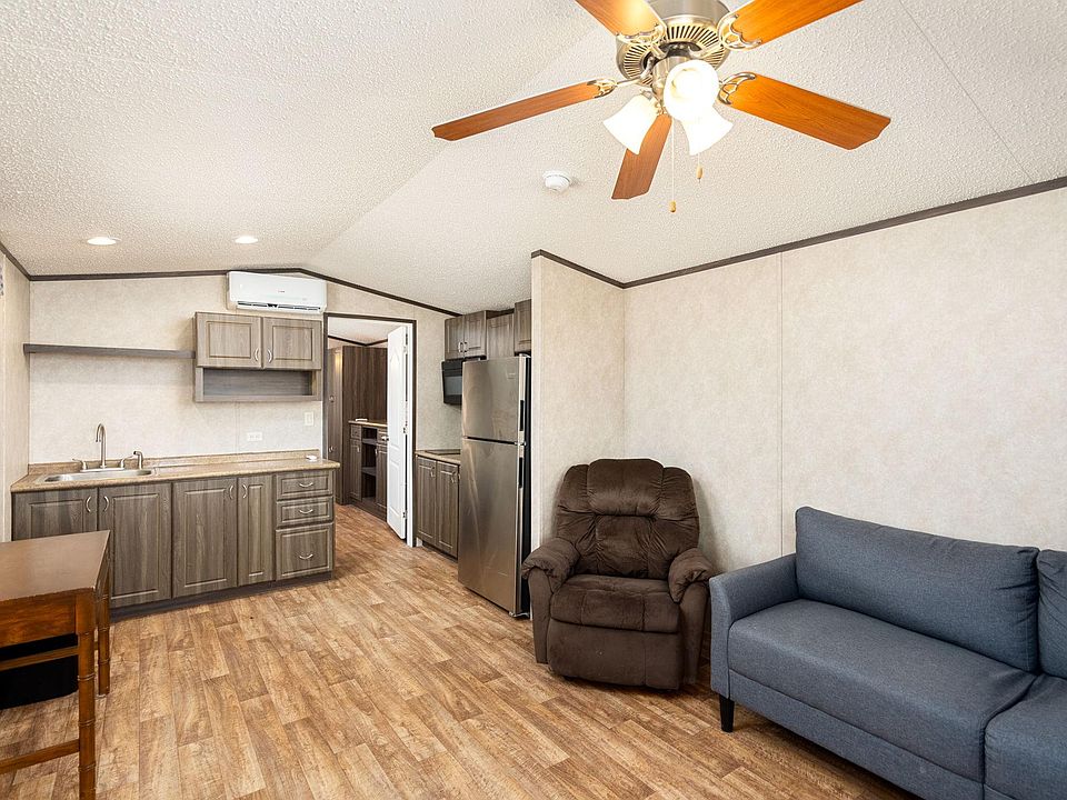 461 Blossom Dr, Poteet, TX 78065 Zillow