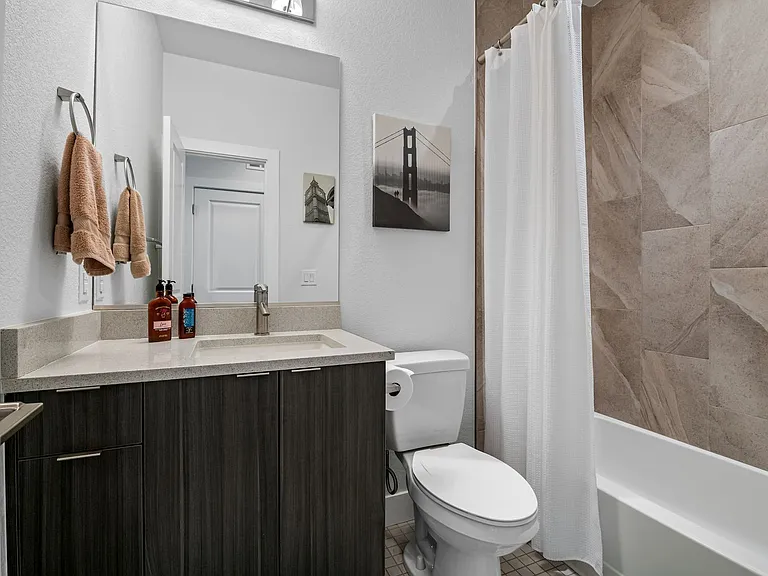 1821 Irving St #104 — Photo 10