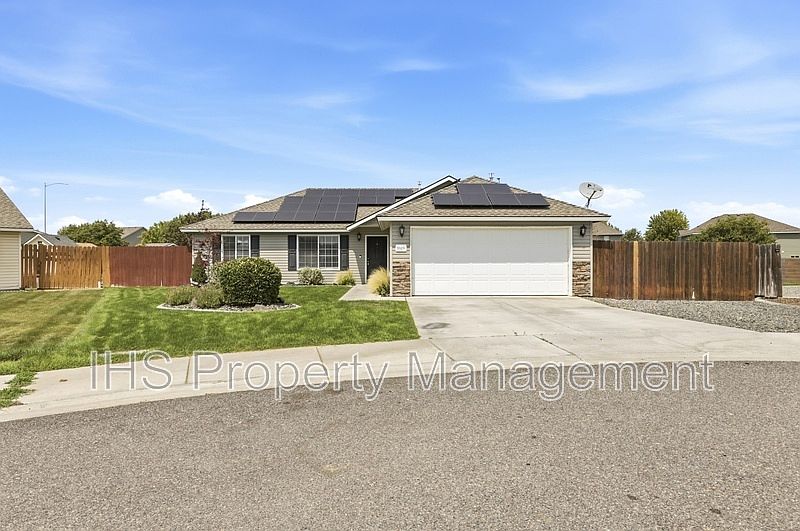 1st image of 5520 Leon Ct
